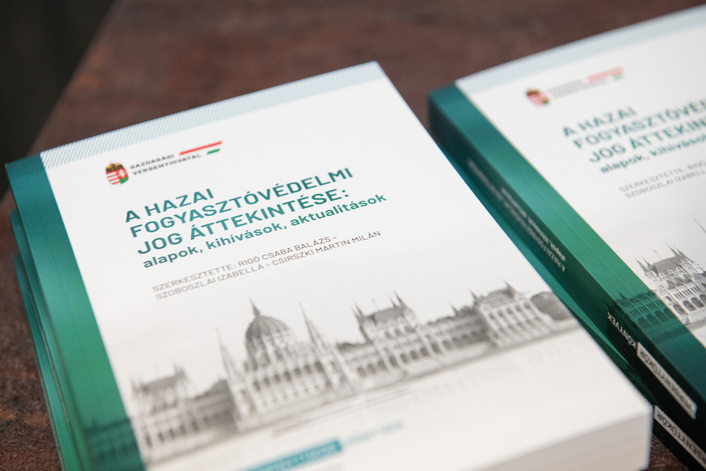  Versenytükör könyv - A hazai fogyasztóvédelmi jog áttekintése: alapok, kihívások, aktualitások