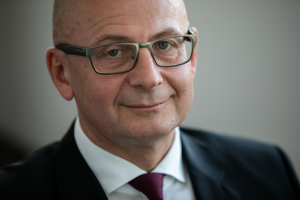 GVH_elnök_portré_1